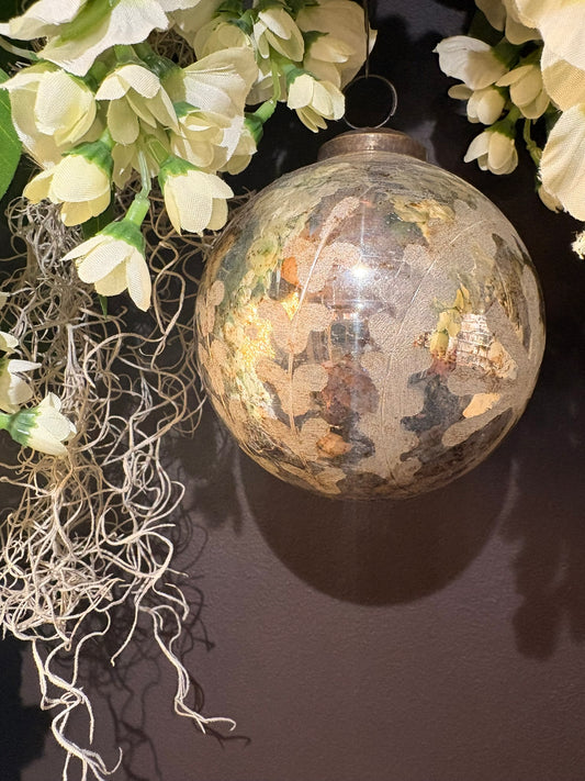 Aged Patina Wreath Bauble