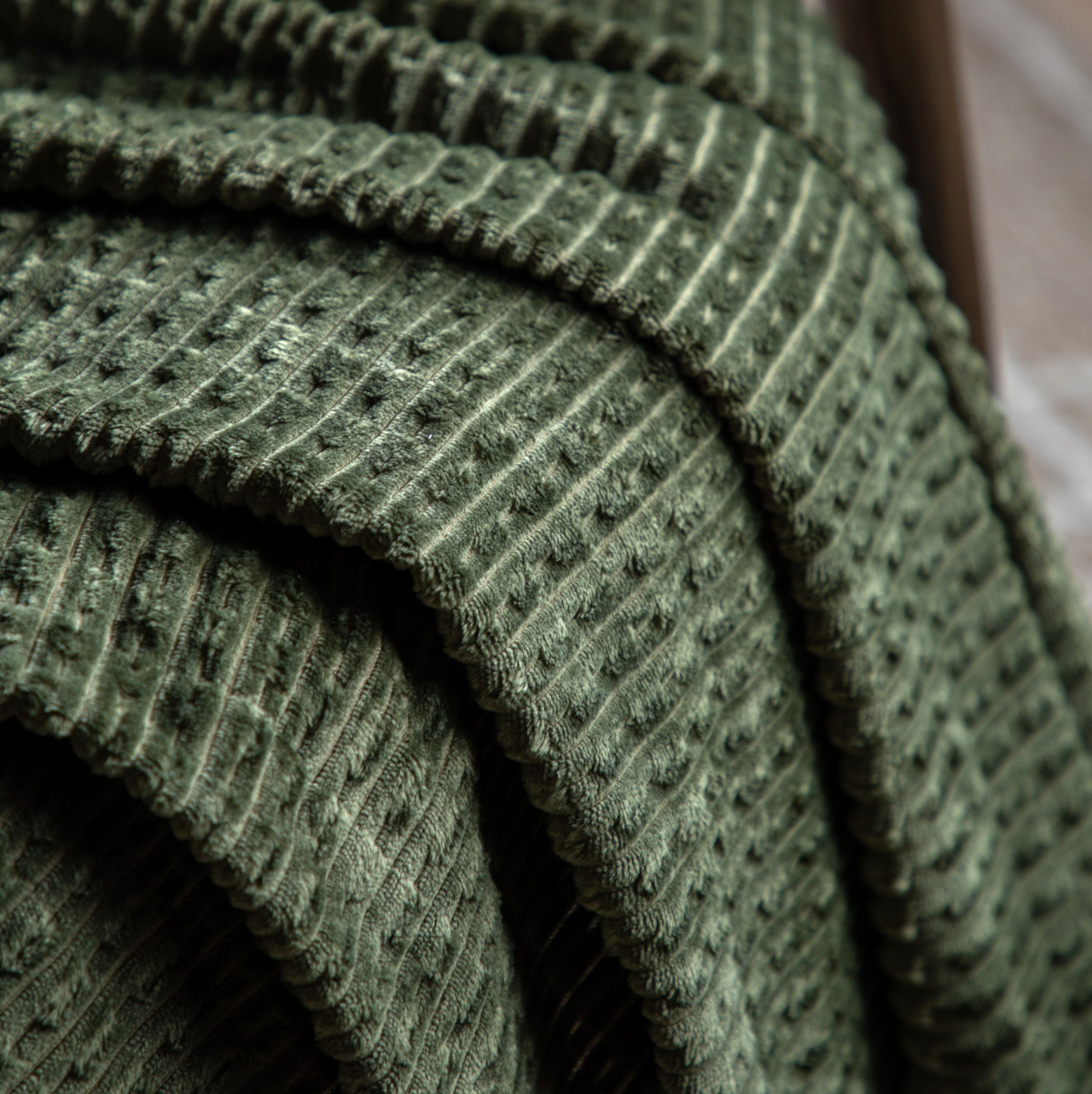 Winson Flannel Throw (Olive)